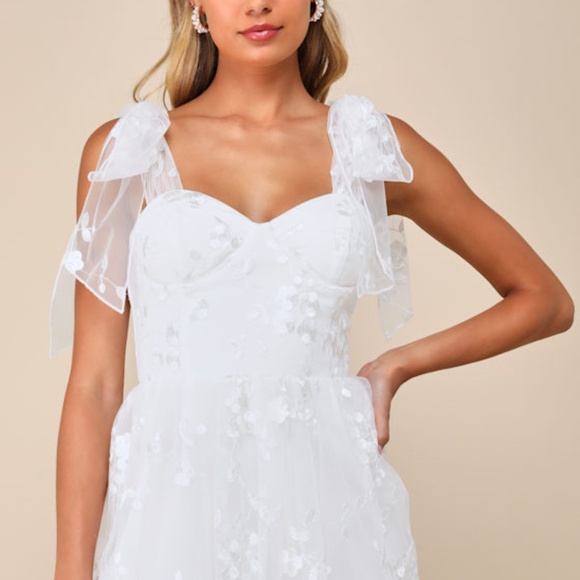 Lulus Precious Whimsy White Mesh Embroidered Tie-strap Skort Romper - Size M - Picture 1 of 1